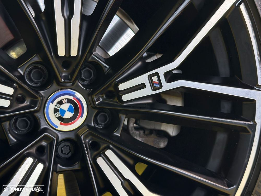 BMW 530 e Pack M - 14