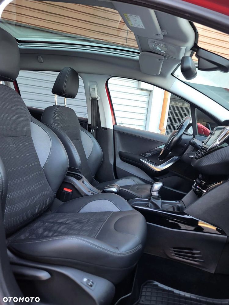 Peugeot 2008 BlueHDi 100 STOP & START Allure - 8