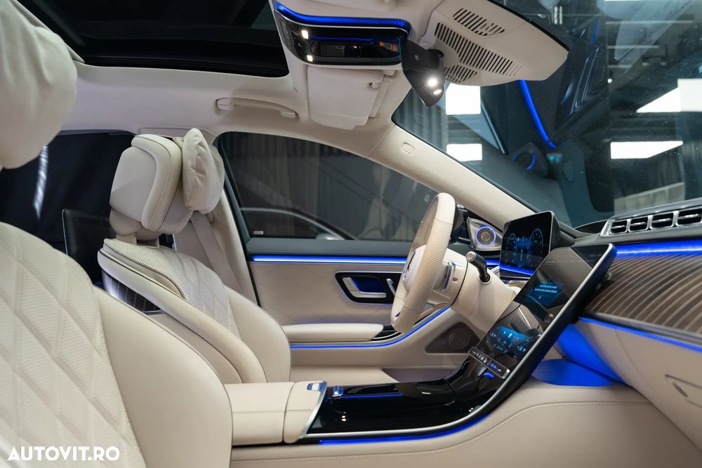 Mercedes-Benz S 500 4MATIC MHEV - 38