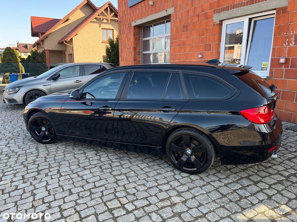 BMW Seria 3 320d Efficient Dynamics - 2