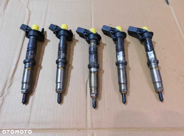 Volkswagen CRAFTER 2.5TDI wtrysk - wtryski 5 szt KOMPLET 2204