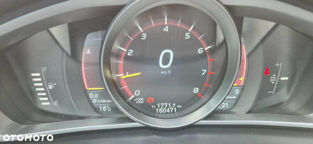 Volvo V40 T3 Ocean Race - 6