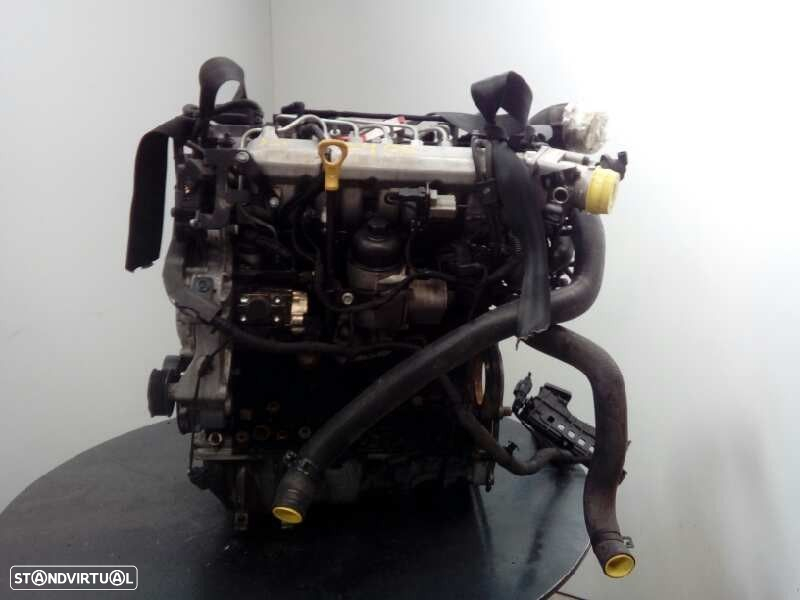 Motor completo KIA CEED FASTBACK 1.6 CRDI 115 - 4
