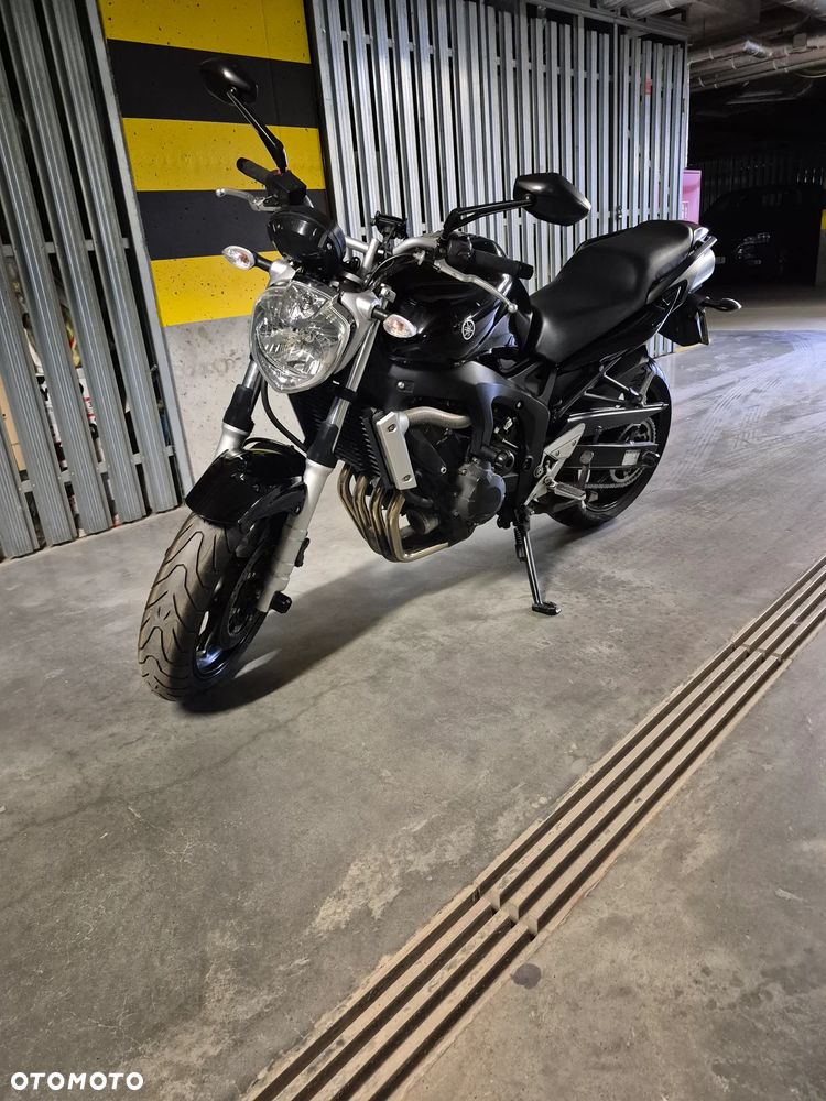 Yamaha FZ6 - 6