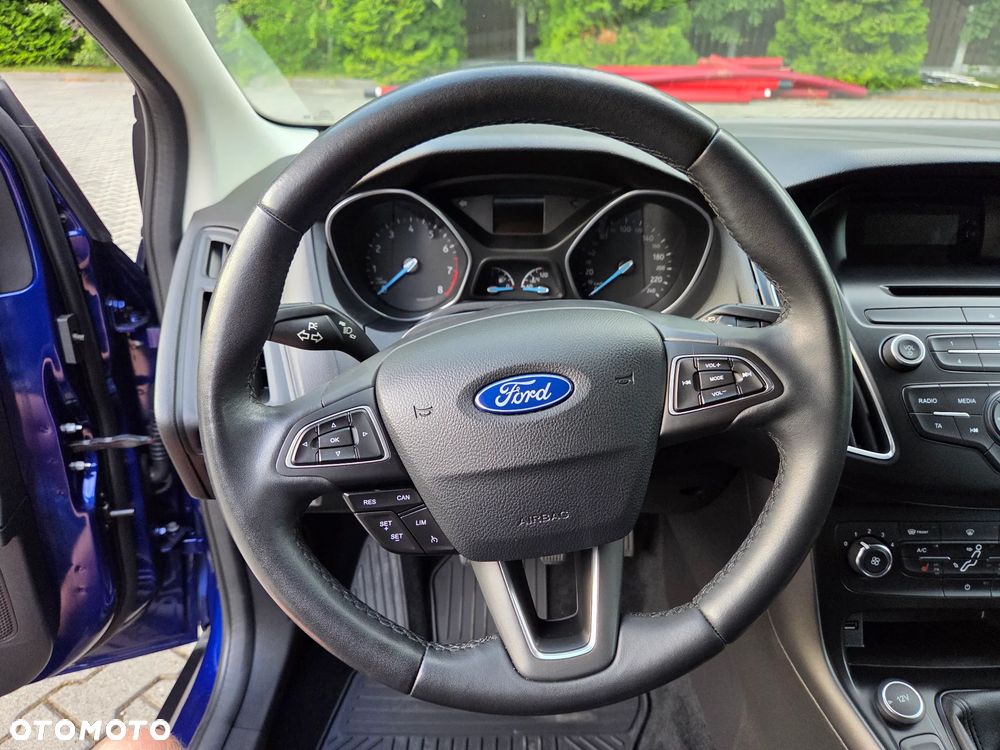 Ford Focus 1.0 EcoBoost Trend - 14