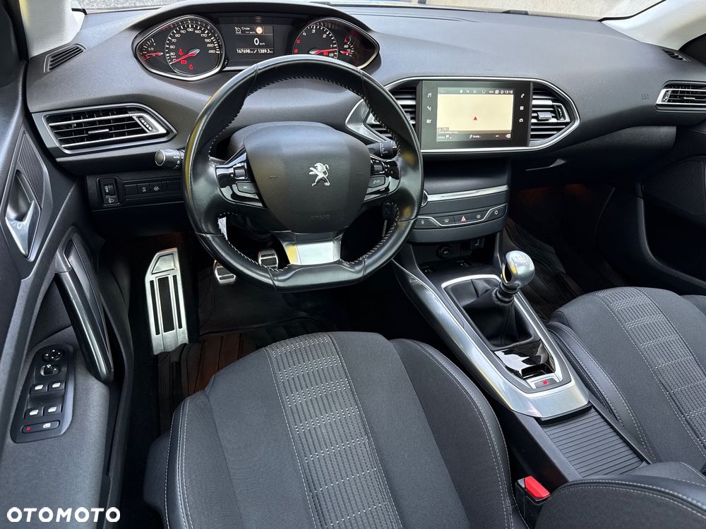 Peugeot 308 BlueHDi 130 Stop & Start Allure Pack - 20