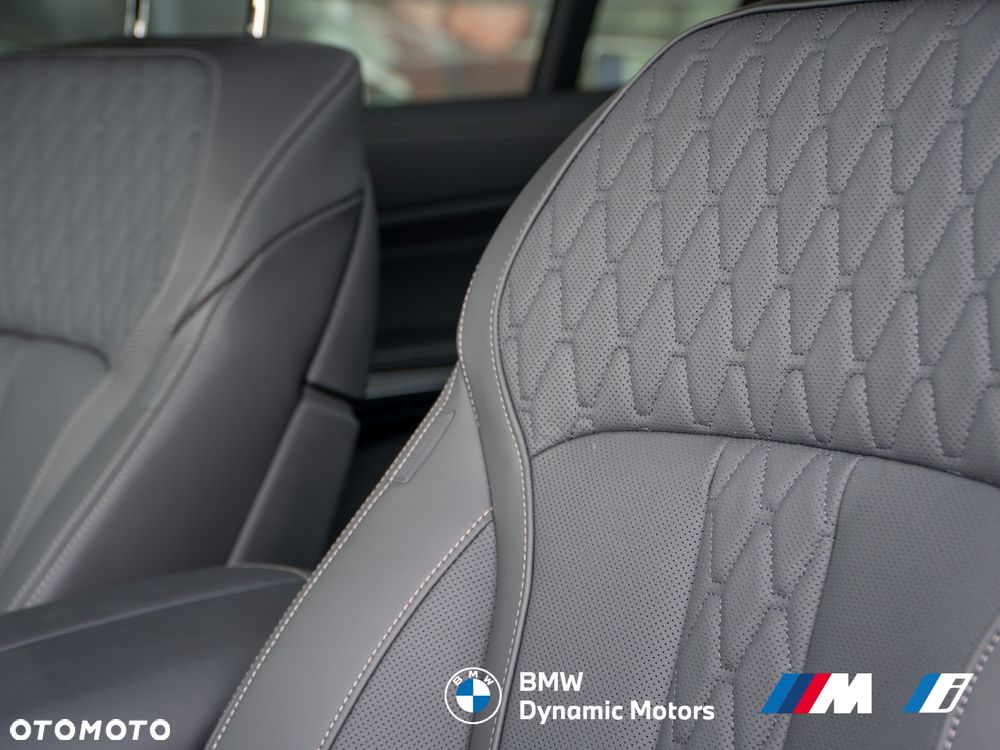 BMW X7 xDrive40d - 28