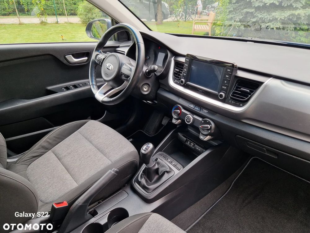 Kia Stonic 1.4 L - 8