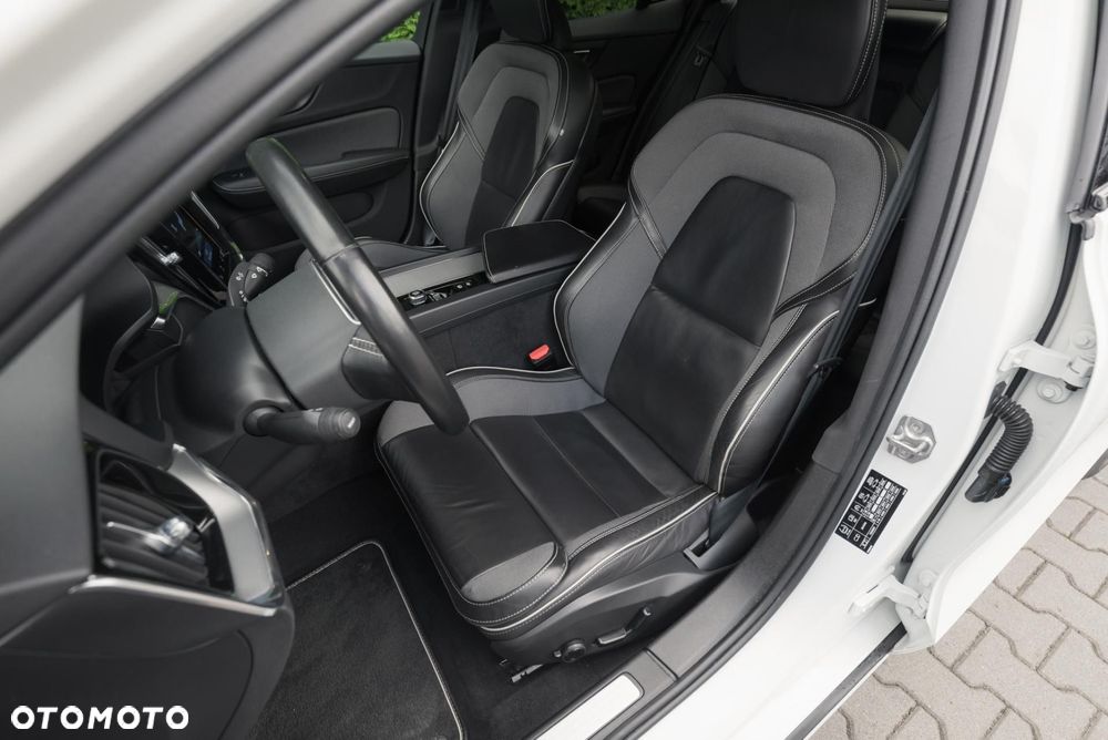 Volvo S60 - 12