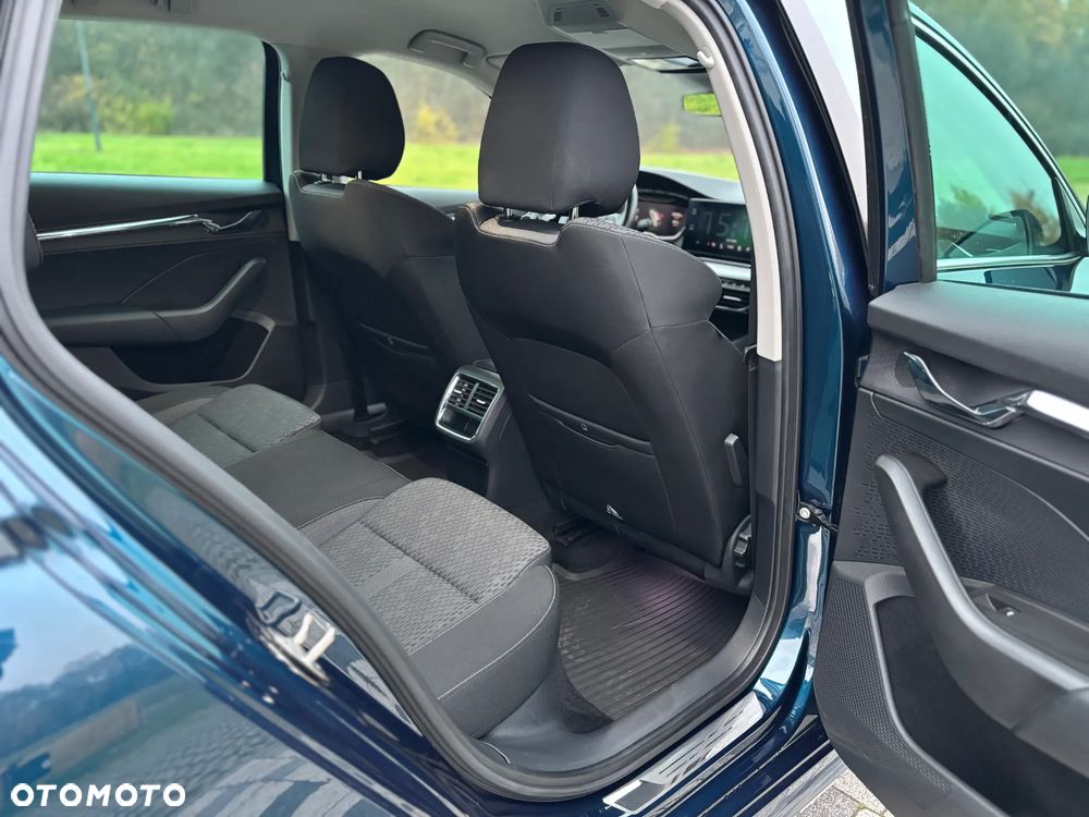 Skoda Octavia 1.5 TSI ACT Style - 12