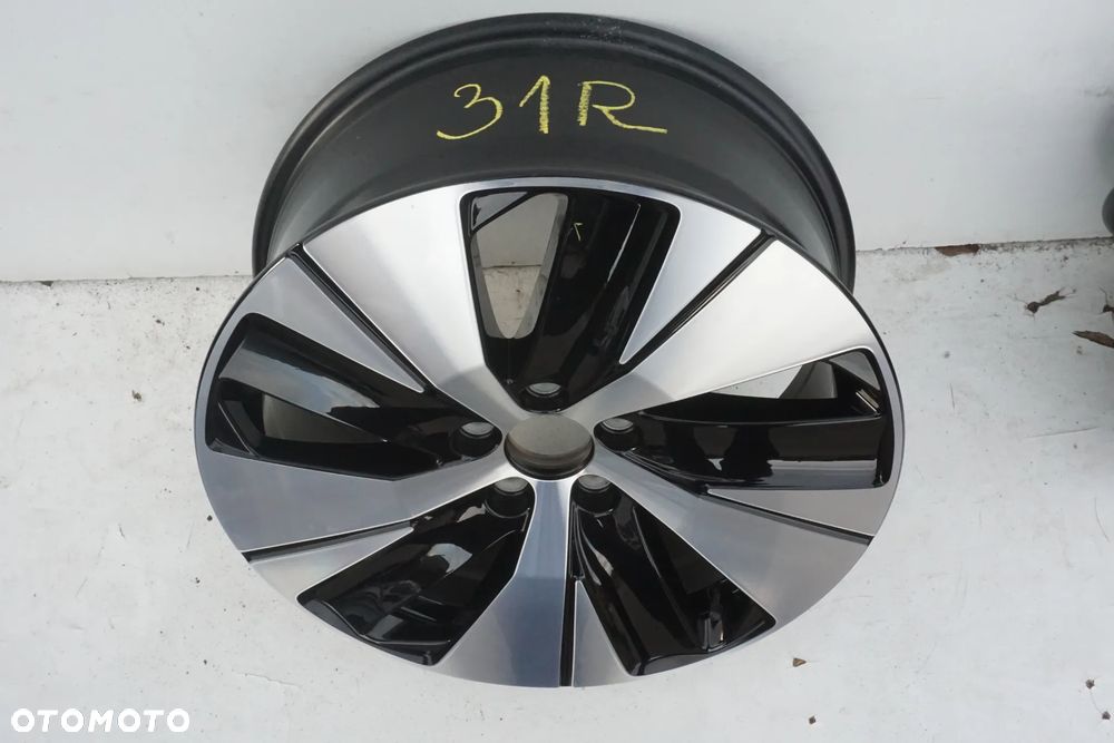 Volvo OE 5x108 18 7,5J et50,5 31680403 stan bdb- - 2