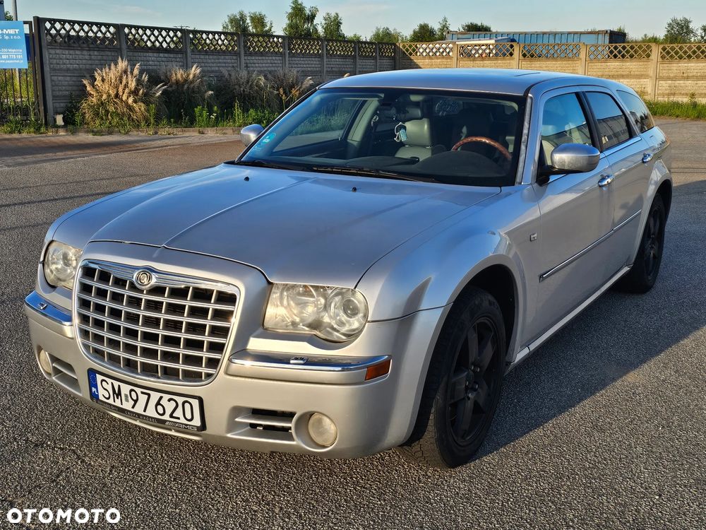 Chrysler 300C 5.7 V8 Hemi - 1