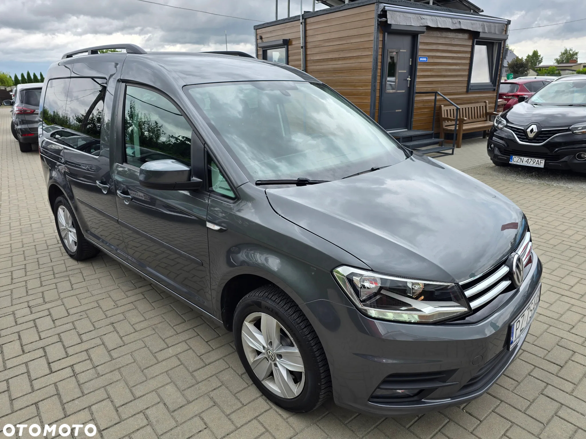 Volkswagen Caddy - 2