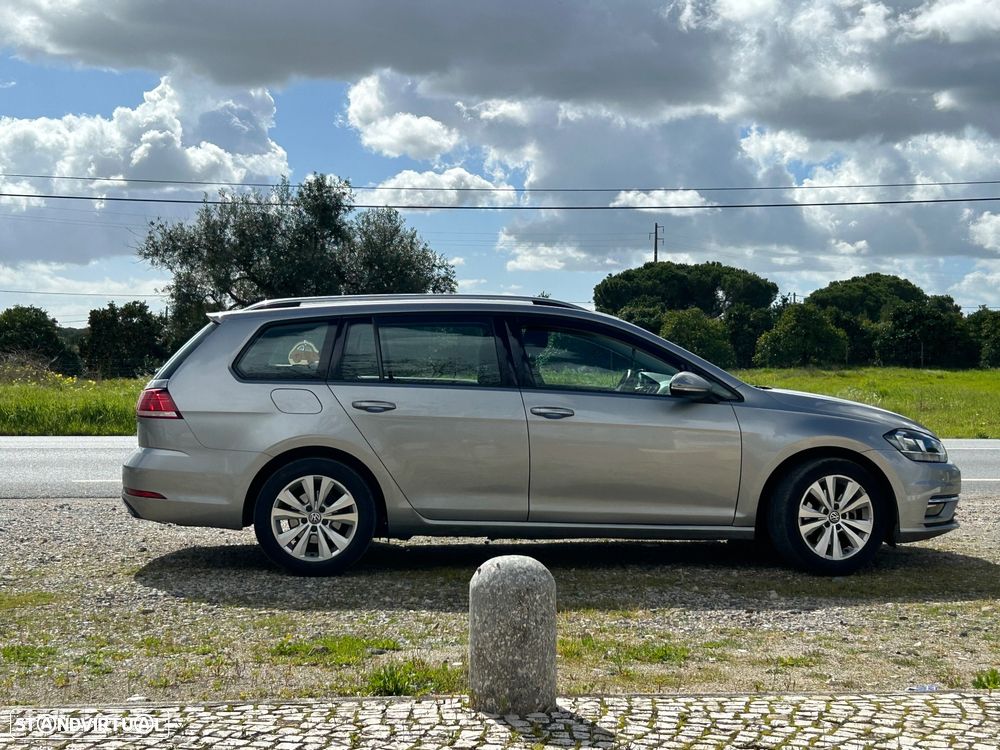 VW Golf Variant 1.6 TDi Confortline - 6