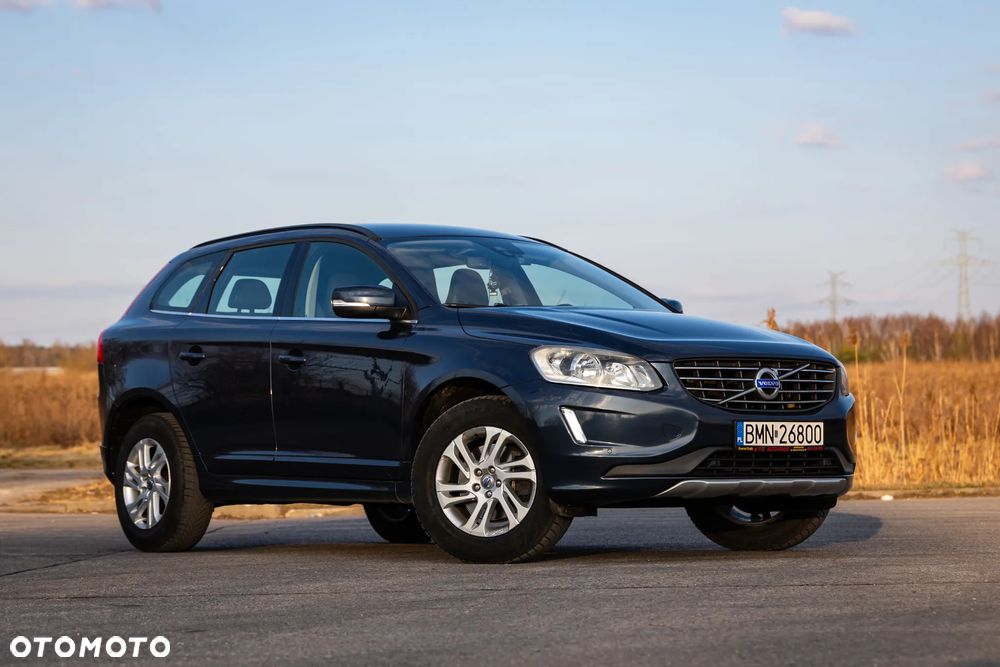 Volvo XC 60 D4 Drive-E Momentum - 3