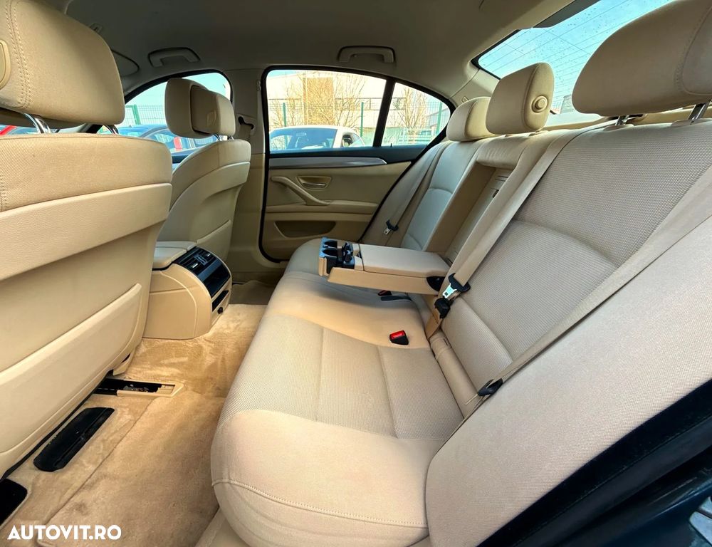 BMW Seria 5 520d Aut. - 19