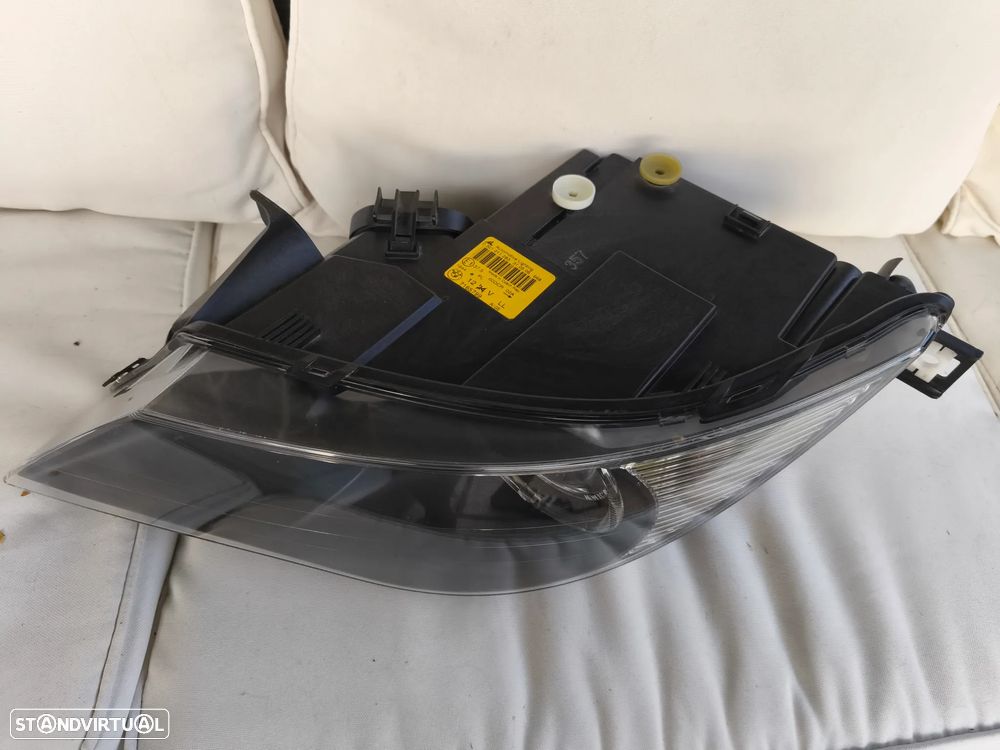 Farol esquerdo bi-xenon direcional BMW série 6 E62 E63 - 5