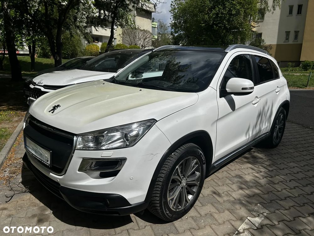 Peugeot 4008 - 8