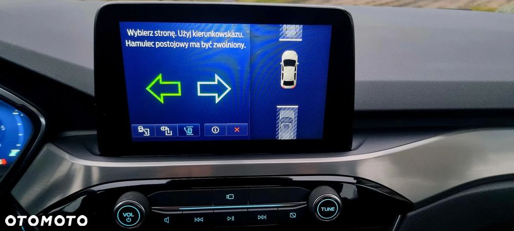 Ford Kuga 1.5 EcoBlue FWD Titanium X - 19