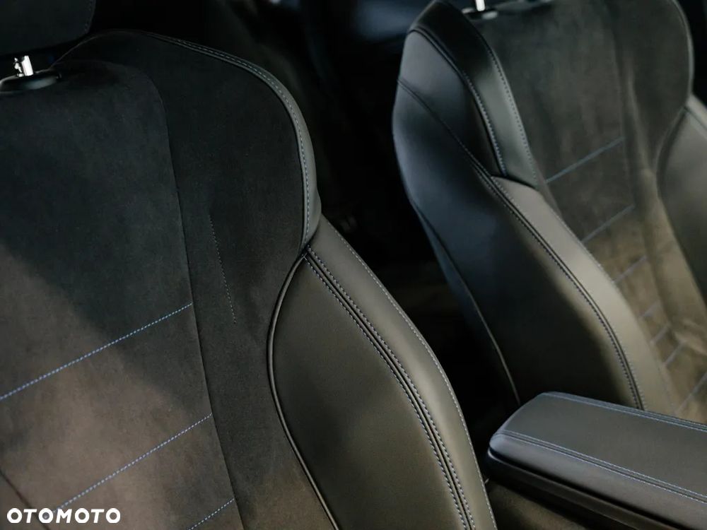 BMW X1 sDrive18d - 14