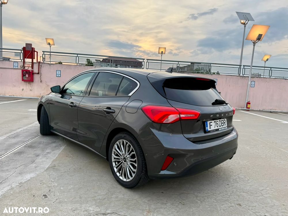 Ford Focus 2.0 EcoBlue Active Business - 4