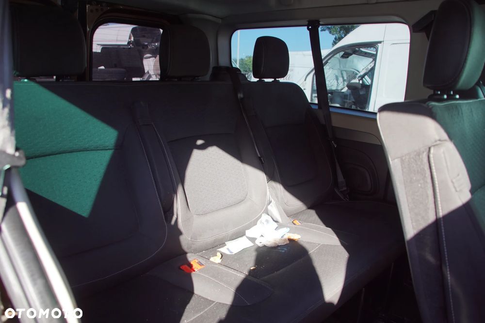 Auto na części - Opel Vivaro B 1.6 CDTI BiTurbo 146 KM R9M452 PF6050 L41R 2018R Silnik Skrzynia Drzwi Zderzak Błotnik Lampa Lusterko Klamka Szyba Deska Kokpit Sterownik Moduł Czujnik Licznik Wyświetlacz Panel Kierownica - 16