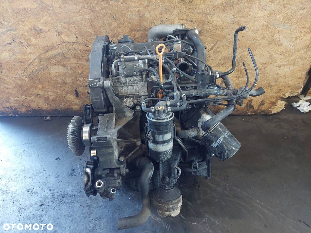 SILNIK POMPA WTRYSKI TURBO AUDI A4 B5 1.9 TDI AFN 028130115A 028145702C - 1