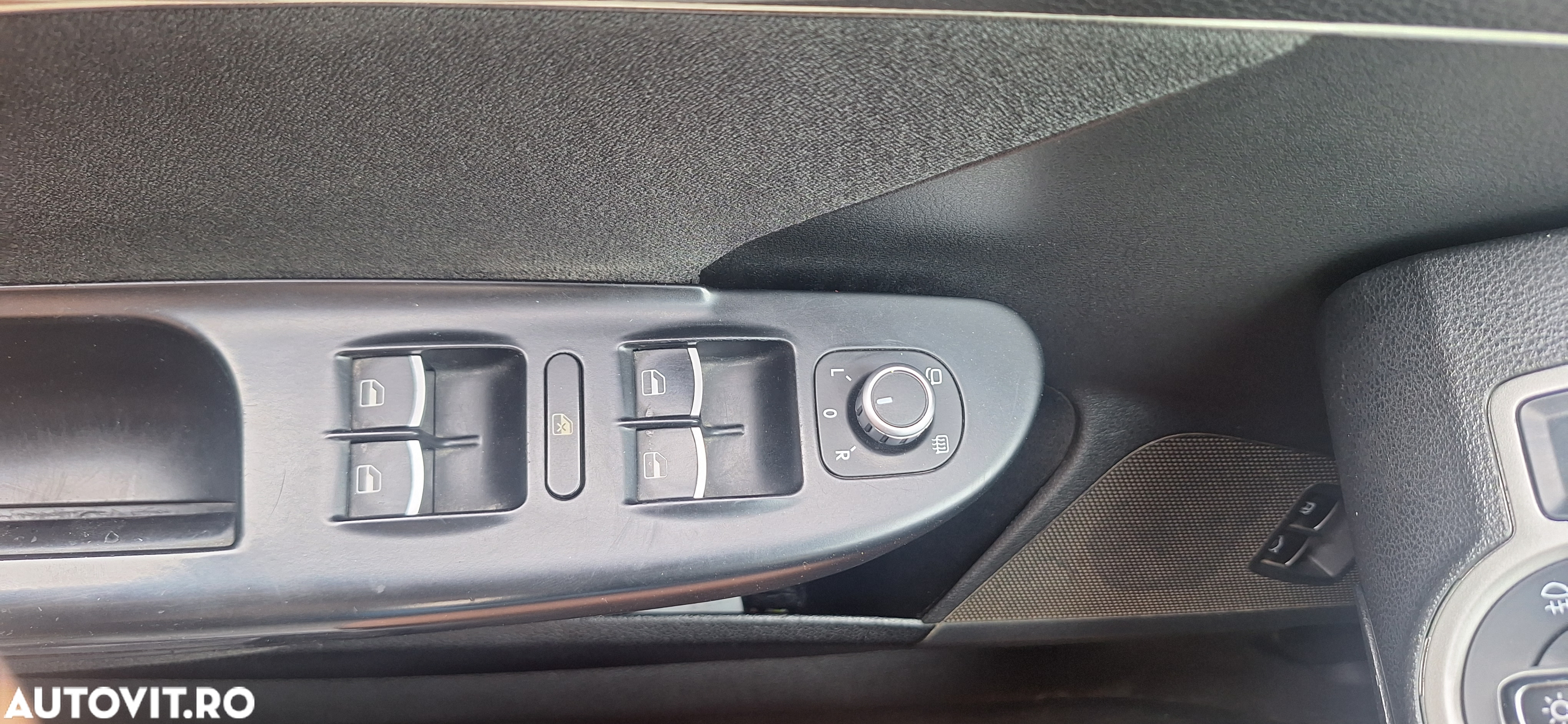 Volkswagen Passat 1.9TDI Comfortline - 13