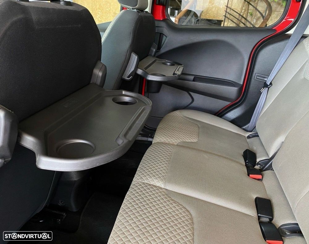 Ford Tourneo Courier 1.0 EcoBoost Titanium - 8