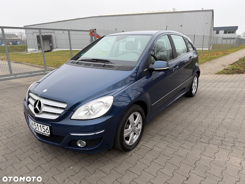 Mercedes-Benz Klasa B 180 - 1