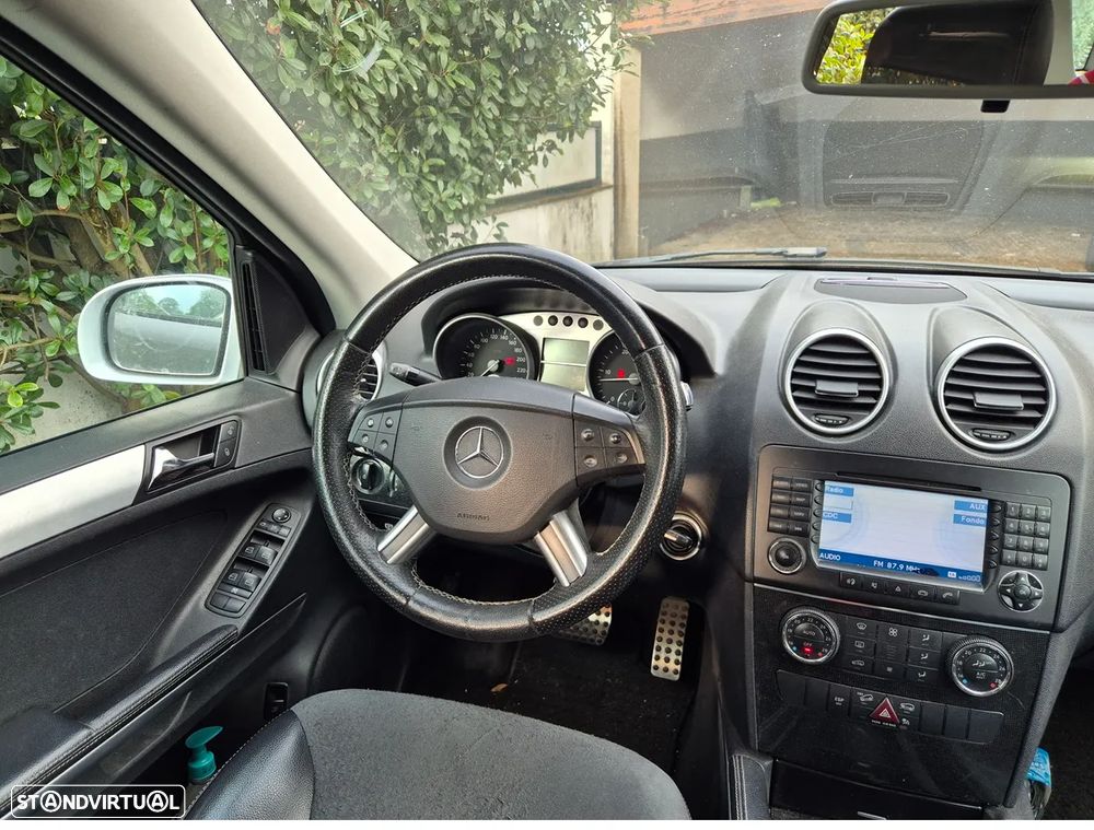 Mercedes-Benz ML 320 CDi - 9