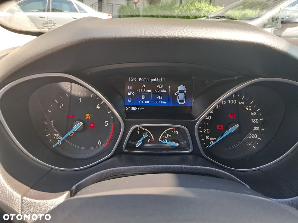 Ford Focus 1.5 TDCi Trend - 11