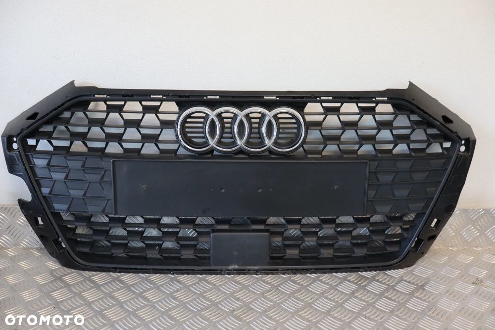 GRILL GRIL ATRAPA AUDI A1 II 82A 82A853653 82A853653A 2018- - 1