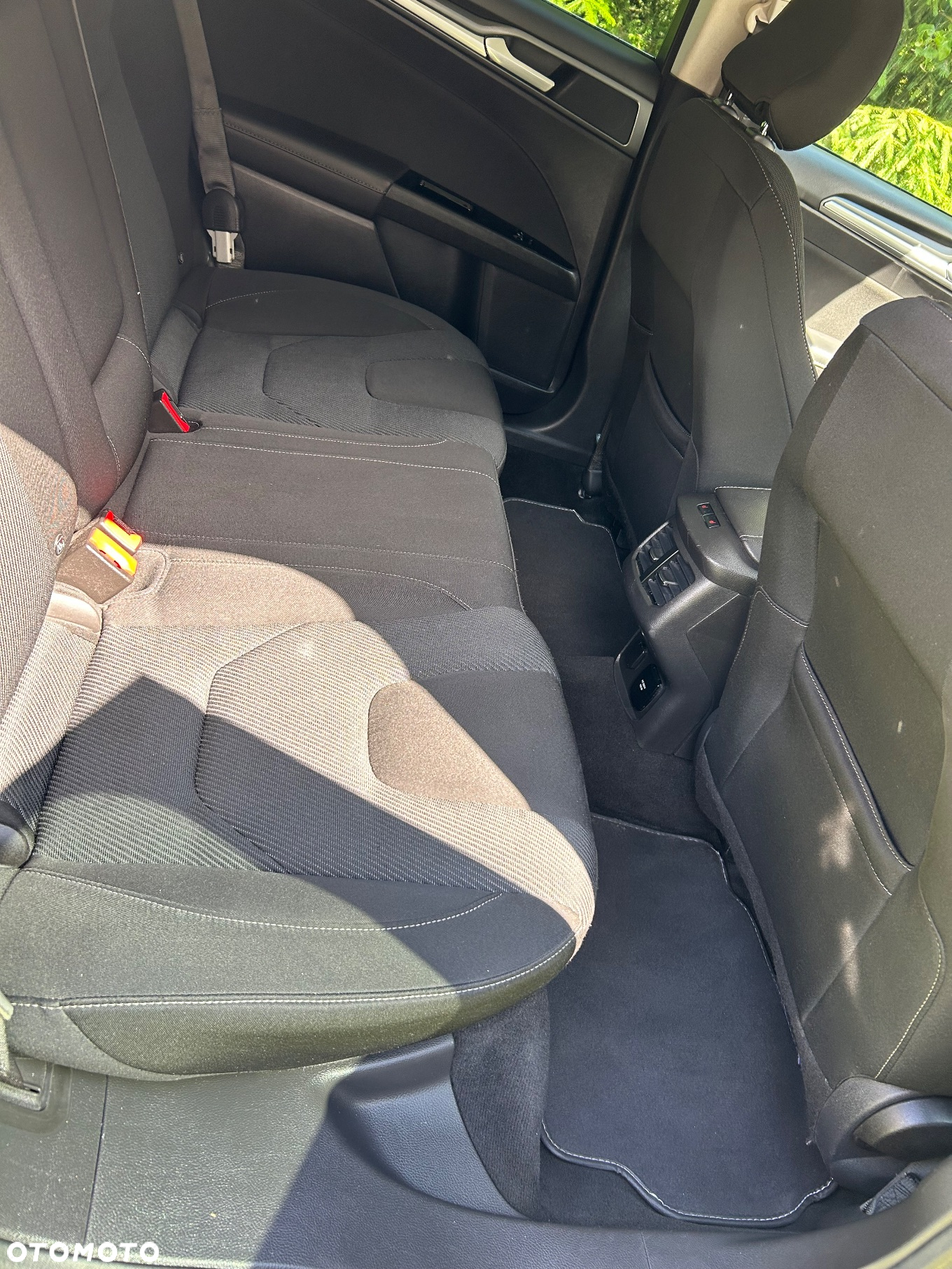 Ford Mondeo 2.0 TDCi Bi-Turbo Titanium PowerShift - 7