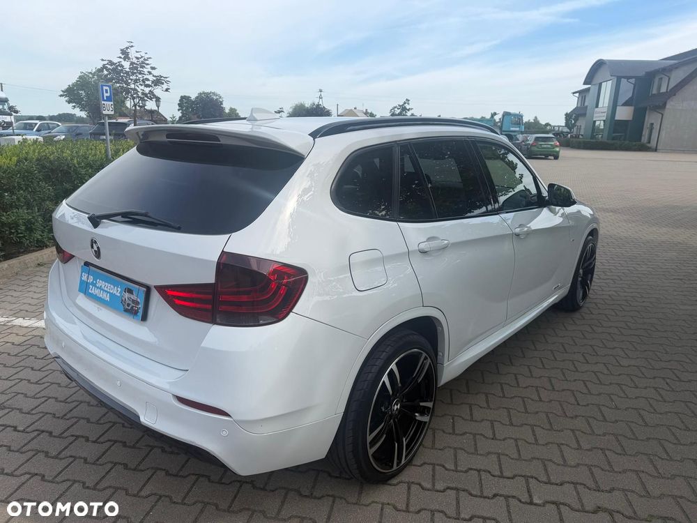 BMW X1 sDrive18d Sport Line - 4