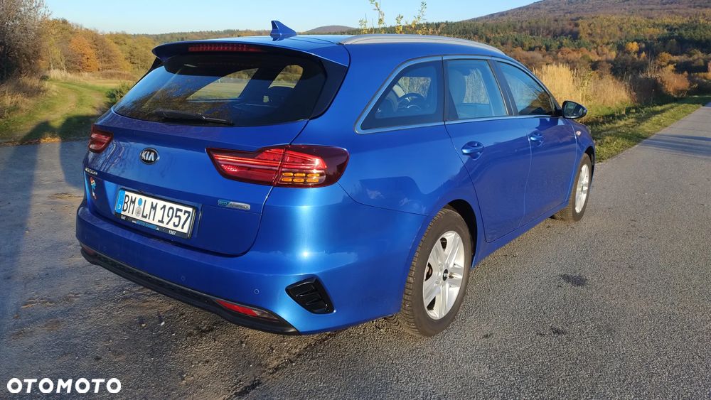 Kia Ceed SW 1.6 CRDi DCT Platinum Edition - 13