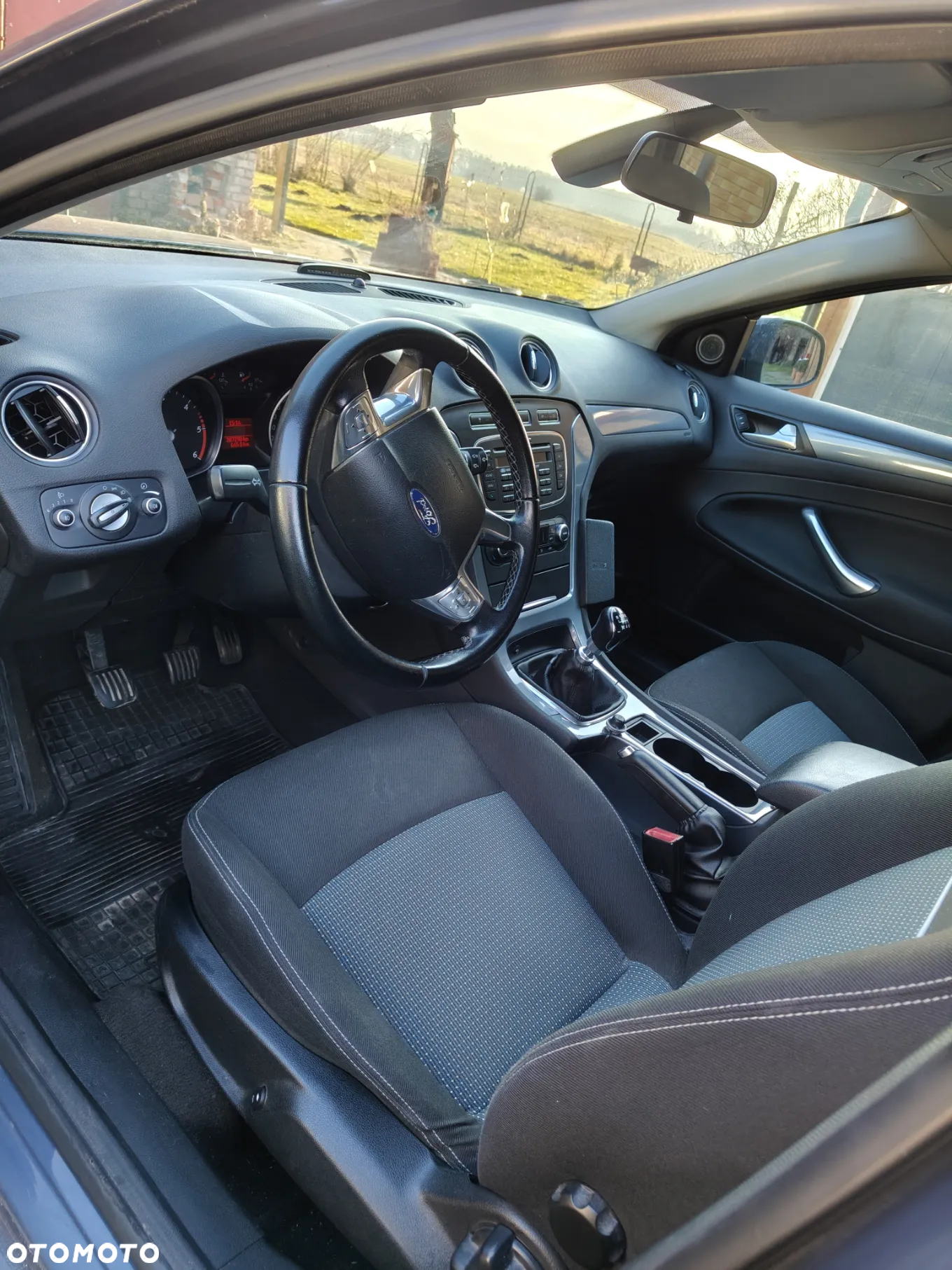 Ford Mondeo - 7