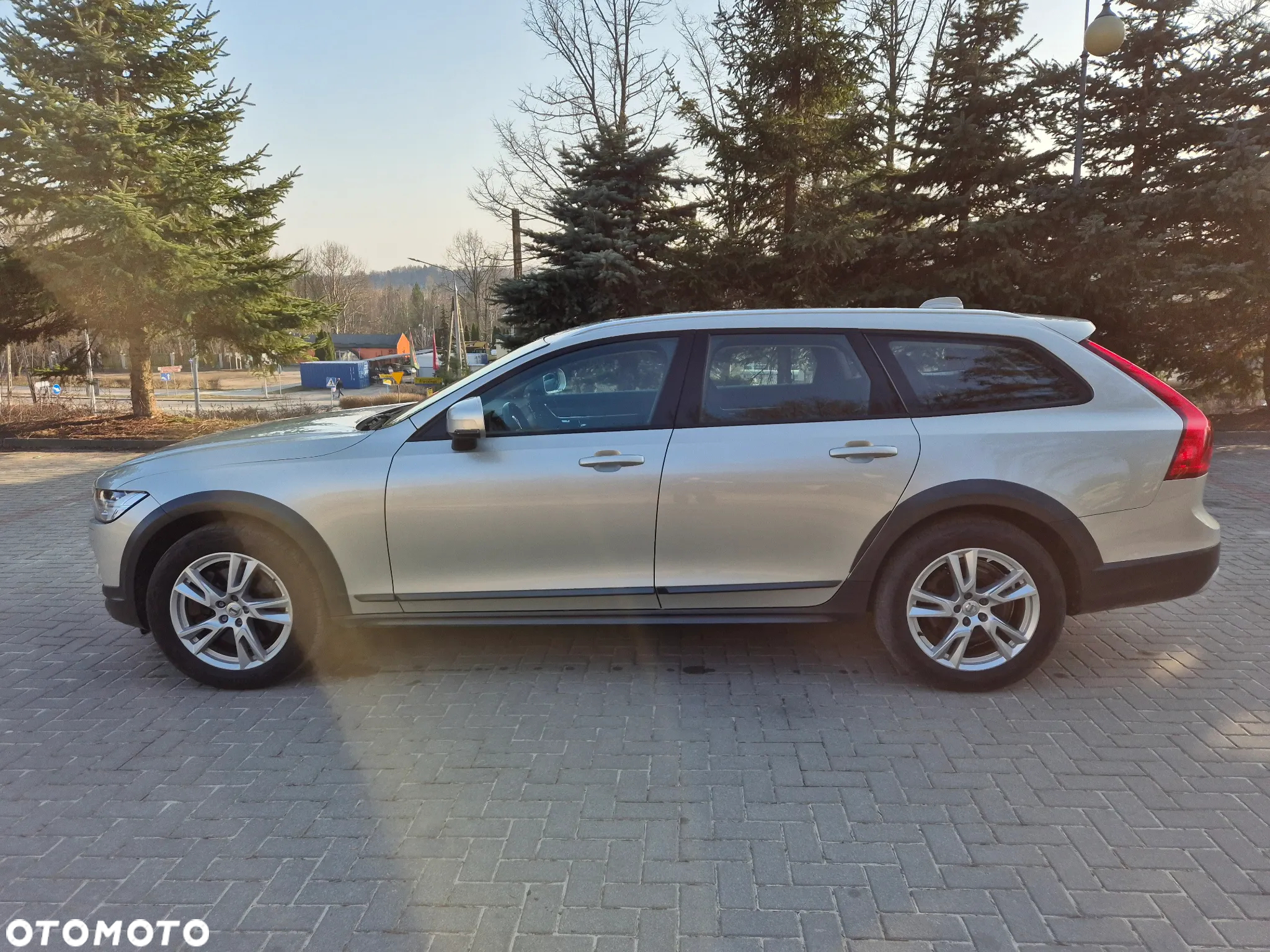 Volvo V90 Cross Country D4 AWD Geartronic - 6