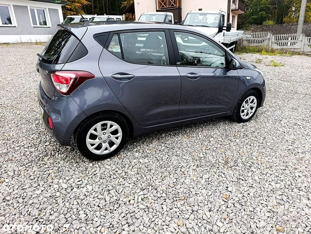 Hyundai i10 1.2 GO - 8