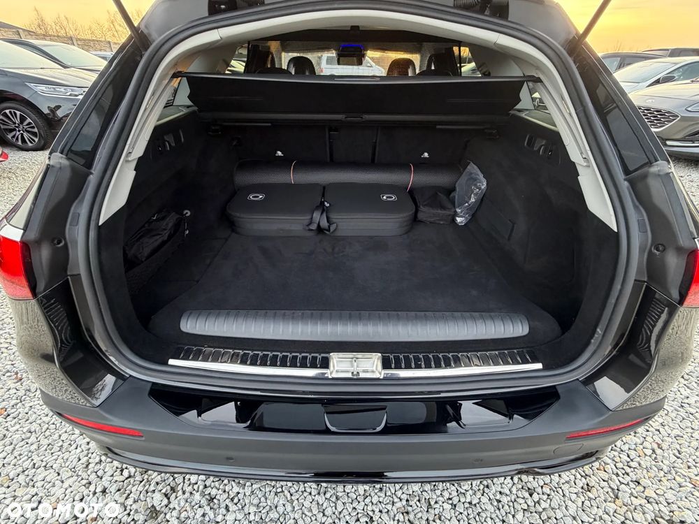 Mercedes-Benz Klasa E 300 de 4Matic 9G-TRONIC Avantgarde - 34