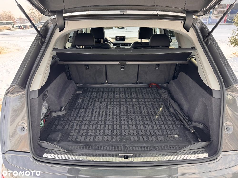Audi Q7 - 22