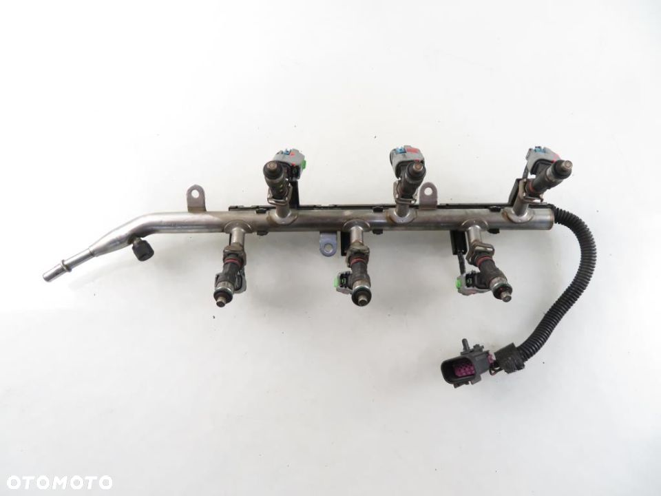 LISTWA WTRYSKOWA GMC ACADIA 3.6 - LY7 12604672 12602221 12603212 LY7 - 1