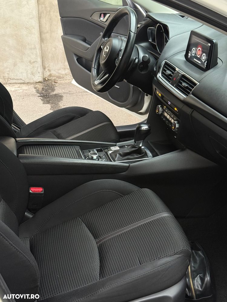Mazda 3 G120 AT Revolution - 15
