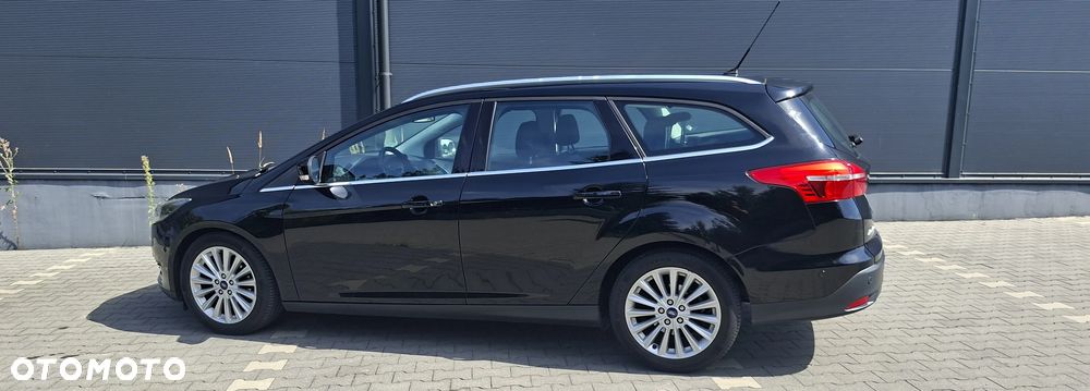 Ford Focus 1.5 TDCi Titanium ASS - 4