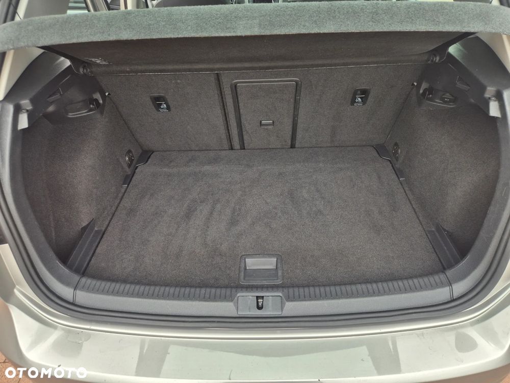 Volkswagen Golf 1.2 TSI BlueMotion Technology Cup - 15