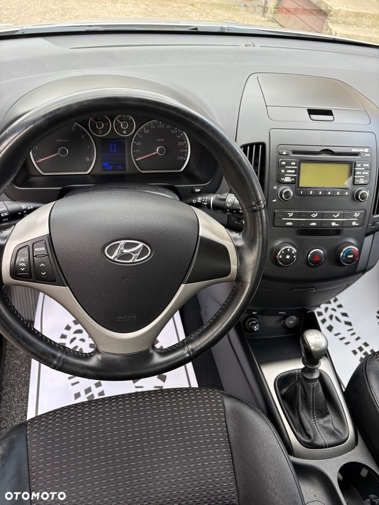Hyundai i30 1.6 Classic + - 39