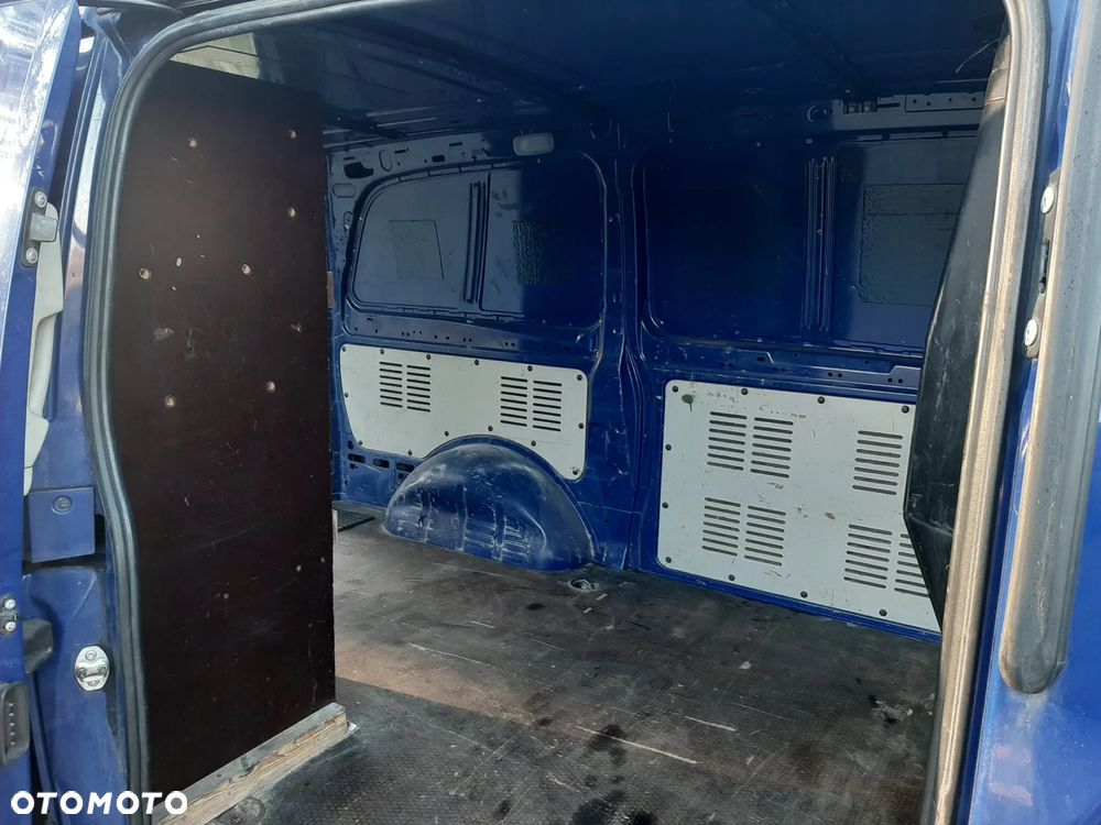 Mercedes-Benz VITO - 12