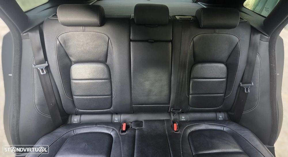 Jaguar F-Pace 20d AWD Aut. R-Sport - 16