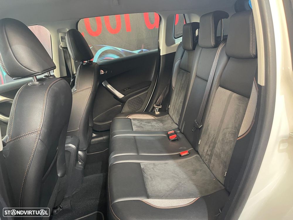 Peugeot 2008 PureTech 110 Stop&Start Crossway - 30