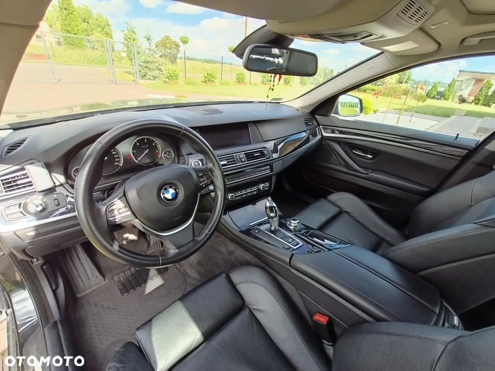 BMW Seria 5 - 35